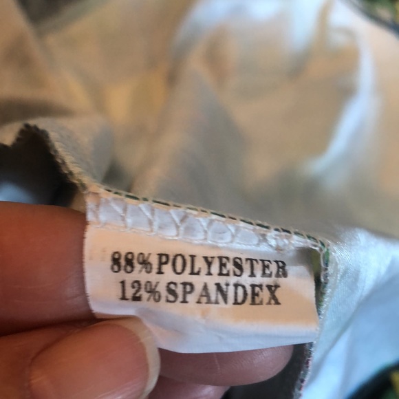 BODYSUIT with an Alice in wonderland scene - Picture 4 of 7